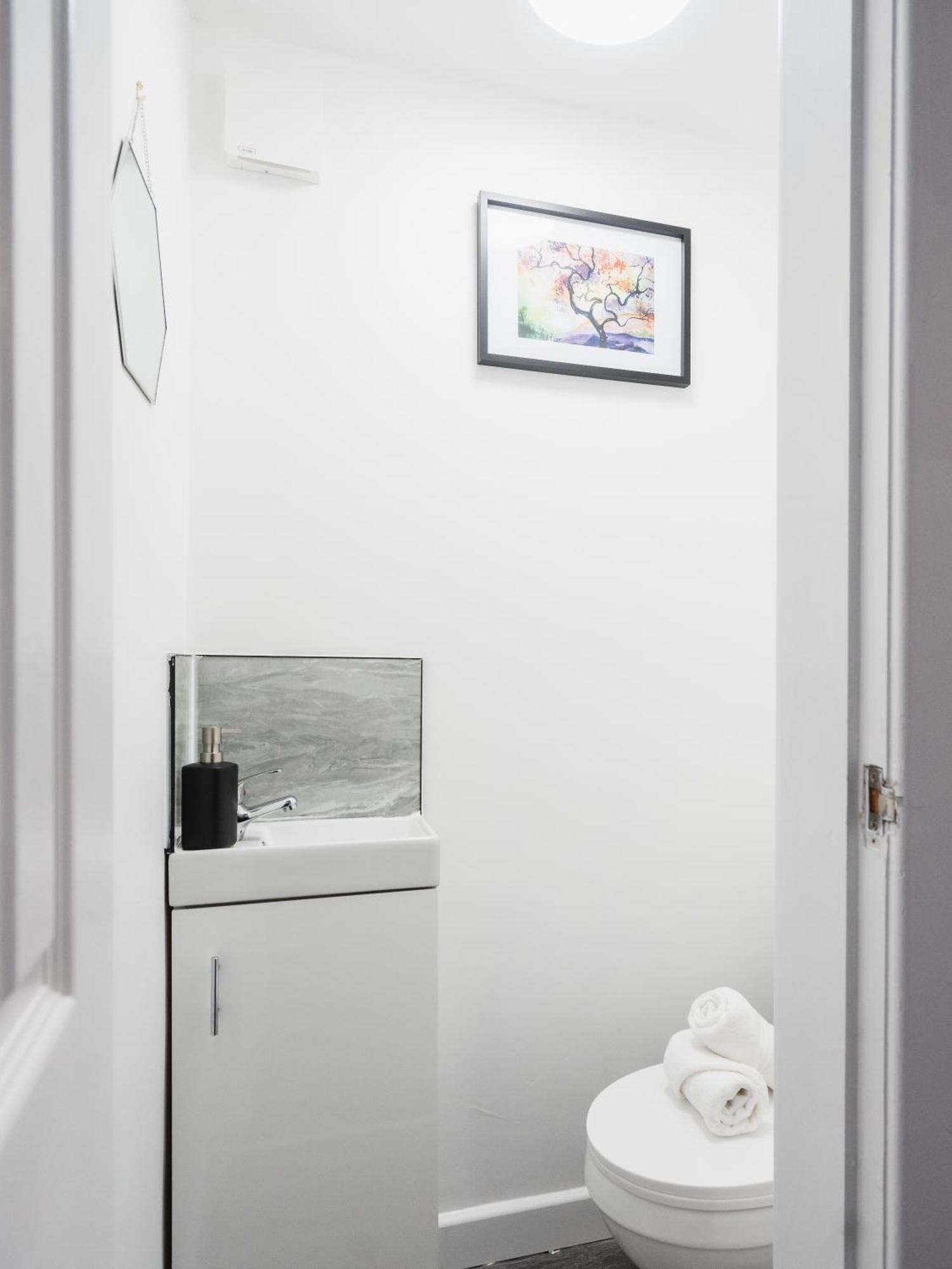 Comfy Spacious Near Preston Centre - Sleeps 6 Hébergement de vacances